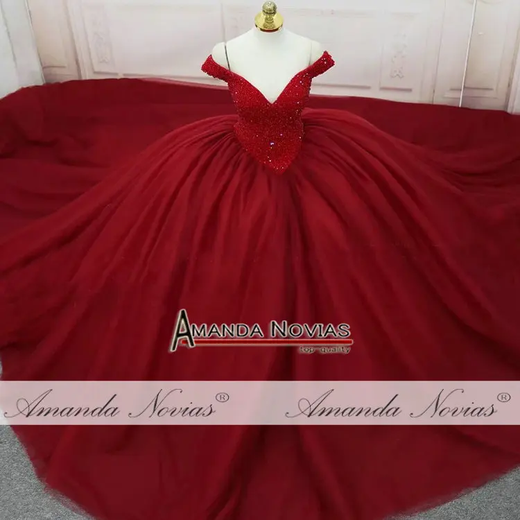 Abiti da sposa с открытыми плечами с коротким рукавом v-образным вырезом со стразами Хрустальное красное свадебное платье