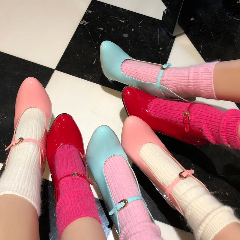 

LE PALAIS VINTAGE 2018FW Thicken Rabbit Hair Socks Women Multi Colors One Size Fits All Warm Stretch Fabric Socks
