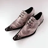 Роскошные черные мужские оксфорды; Новинка года; туфли из натуральной кожи с металлическим острым носком; Мужские модельные туфли в британском стиле; обувь для вождения; Mccasins