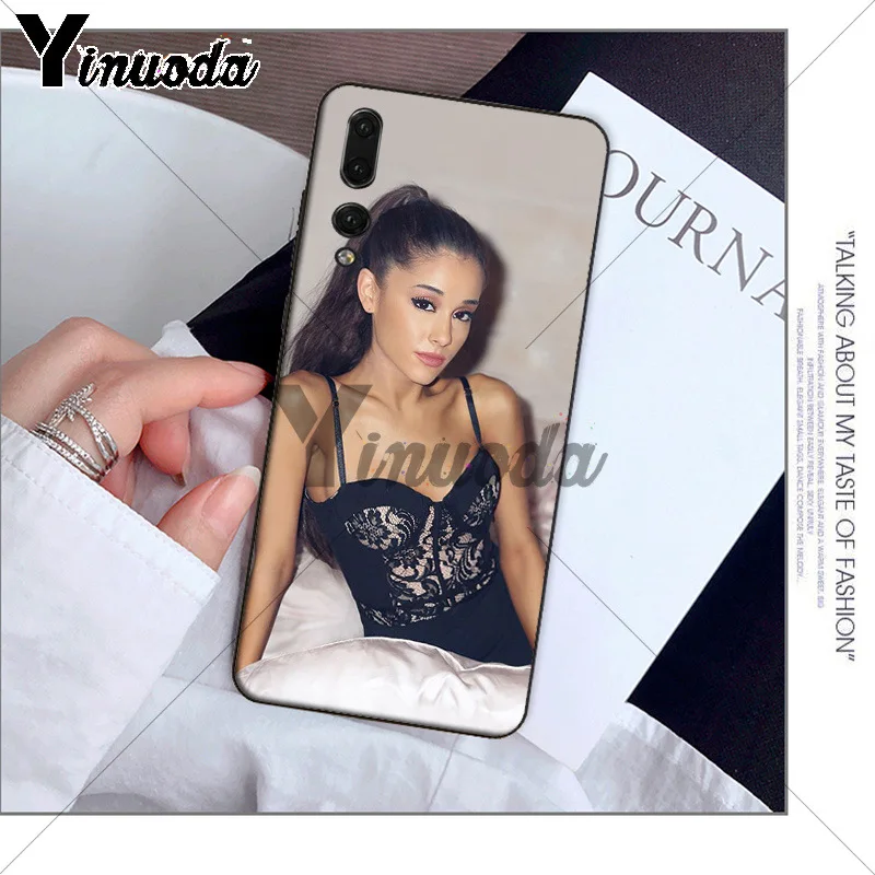 Cat Ar Ariana Grande