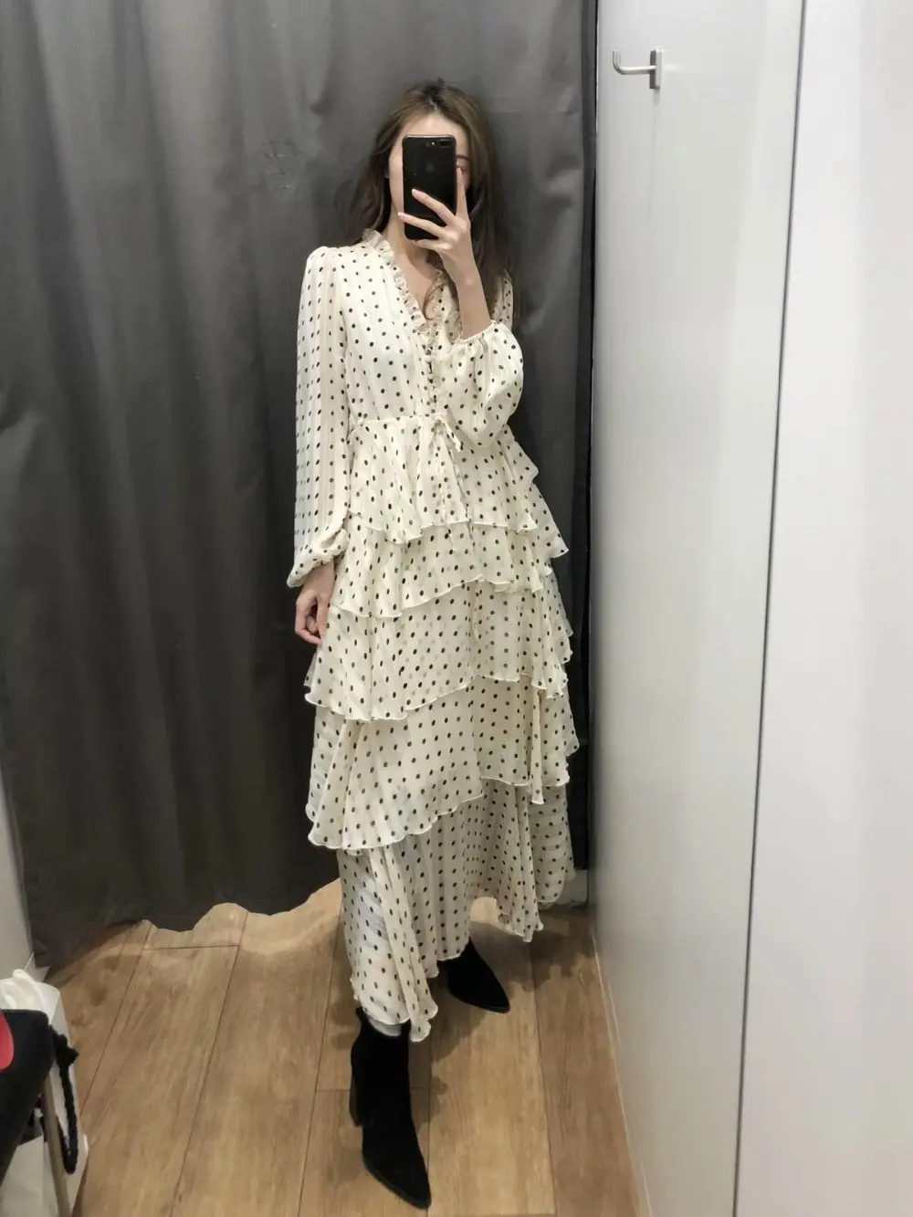  (36)