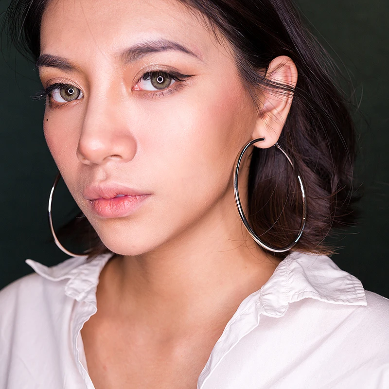 

UILZ Hot Sale Big Circle Metal Rock Hoop Earrings for Woman Party Stage Personality Fashion Jewelry Accessories CEL0092