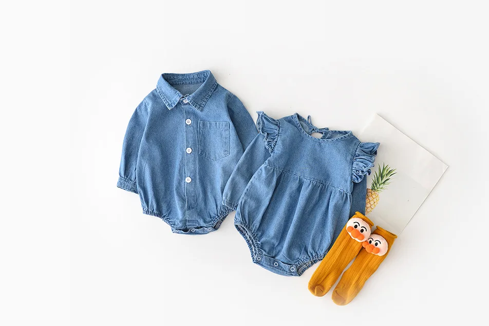 Мягкое джинсовое детское боди Modis детская одежда для близнецов одежда для маленьких девочек 2 стиля для 3-24 mois