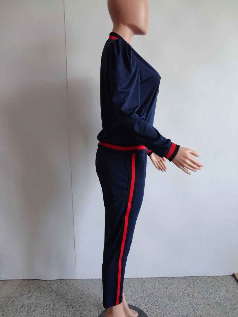 (16)