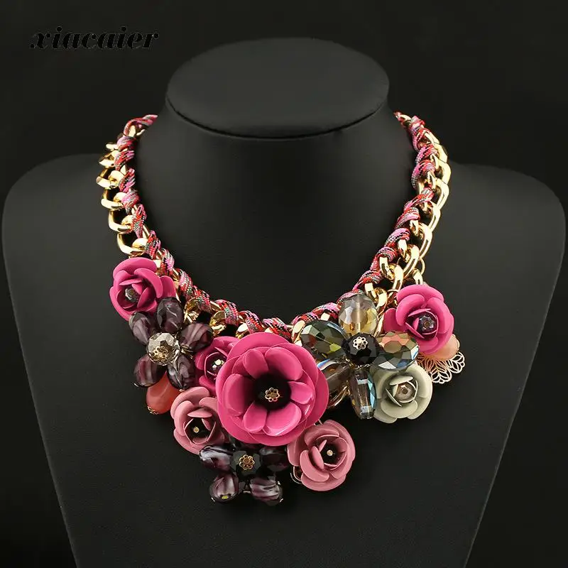 

Xiacaier Chokers Necklaces For Women Boho Gold Color Chain Resin Flower Pendant Necklace Vintage Jewelry Party Wedding Collier