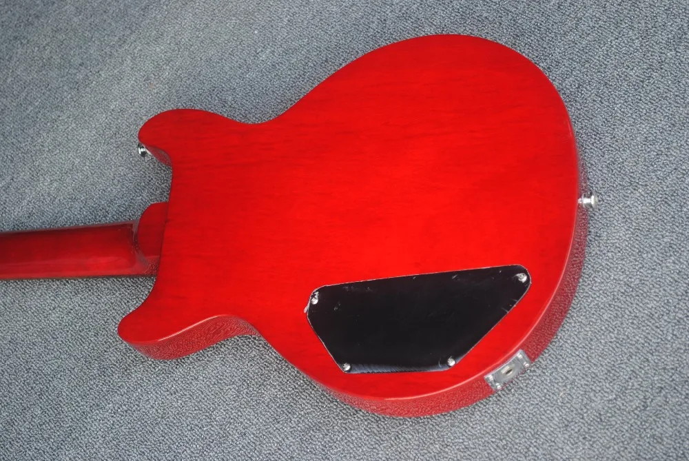 Rojo satinado Guitarra eléctrica w, doble Cutaway alta calidad caoba Guitarra rojo mate, color personalizable