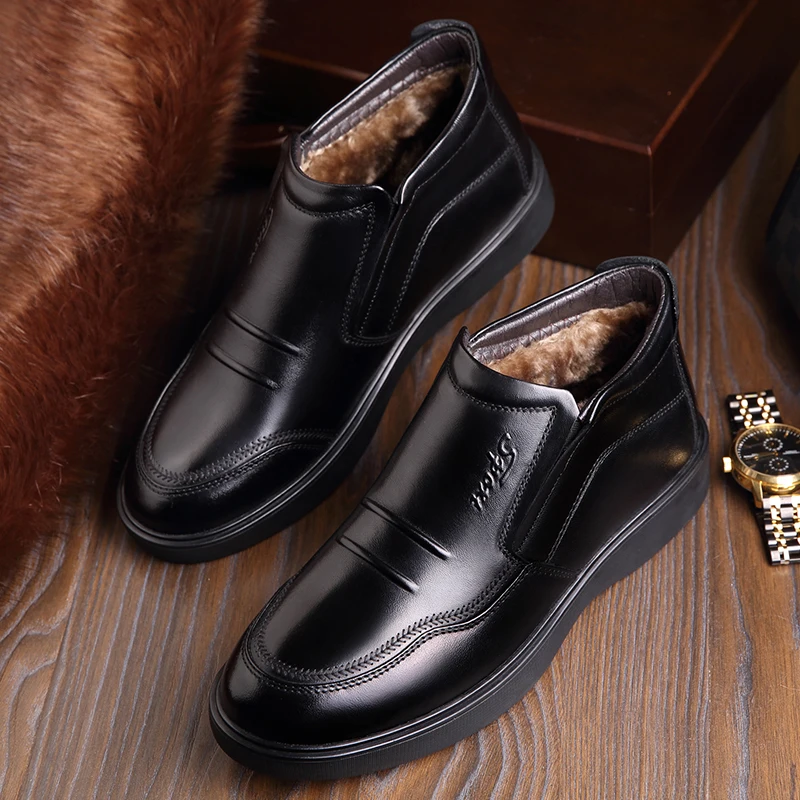 

Genuine Leather Boots Men Shoes Winter Warm Plush Inside Men Boots High Quality Slip-On Soft Leather Shoes Man Winter Snow Boots