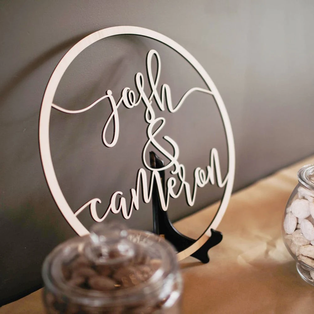  Custom Personalized Bride and Groom Name garland Shape Rural Wedding Wooden Table Decoration For Mr