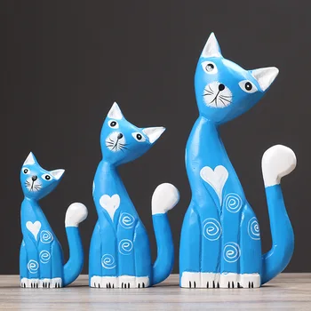

3pcs/set Family Love Wooden Cat Model Furnishing Articles Christmas Gift Home Decoration Carving Wood Cat Gift Painting Crafts
