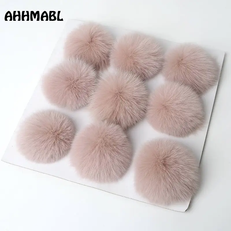 

9 Pieces Big Natural Fox Fur Pom Poms 10cm Ball Pompom DIY Winter Brand New For Women's Knitted Hats Skullies Beanies Boots