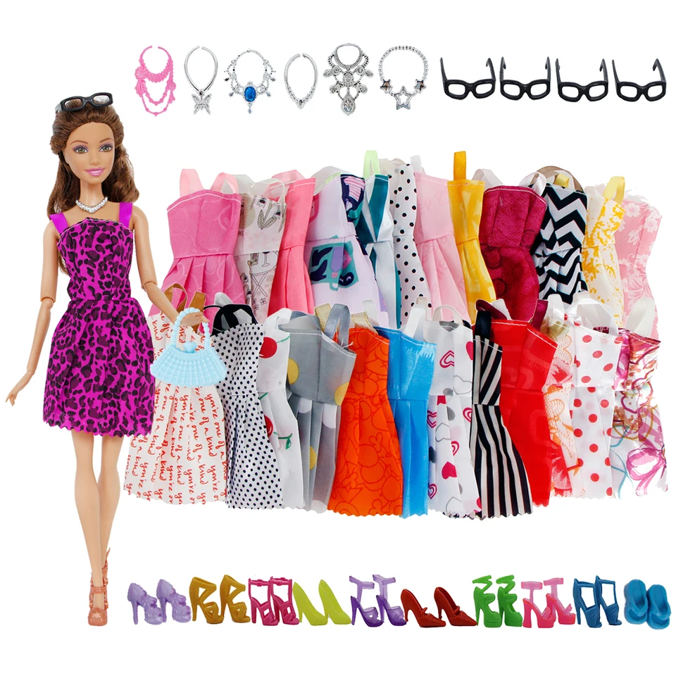 barbie set with clothes