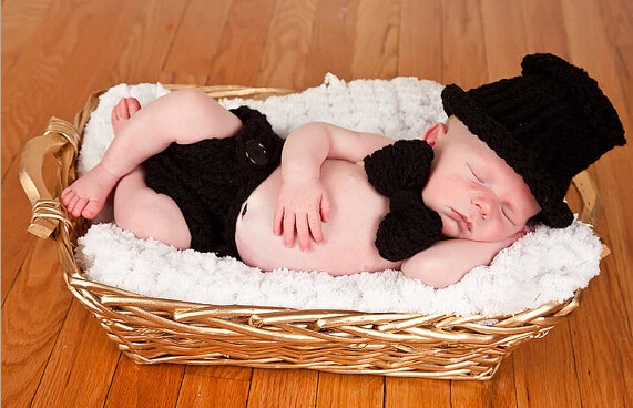 free shipping baby boys Gentleman hat Crochet Hats Bow tie &amp Diaper Cover Set Newborn crochet Photo Prop szie:0-1m 3-4m | Детская