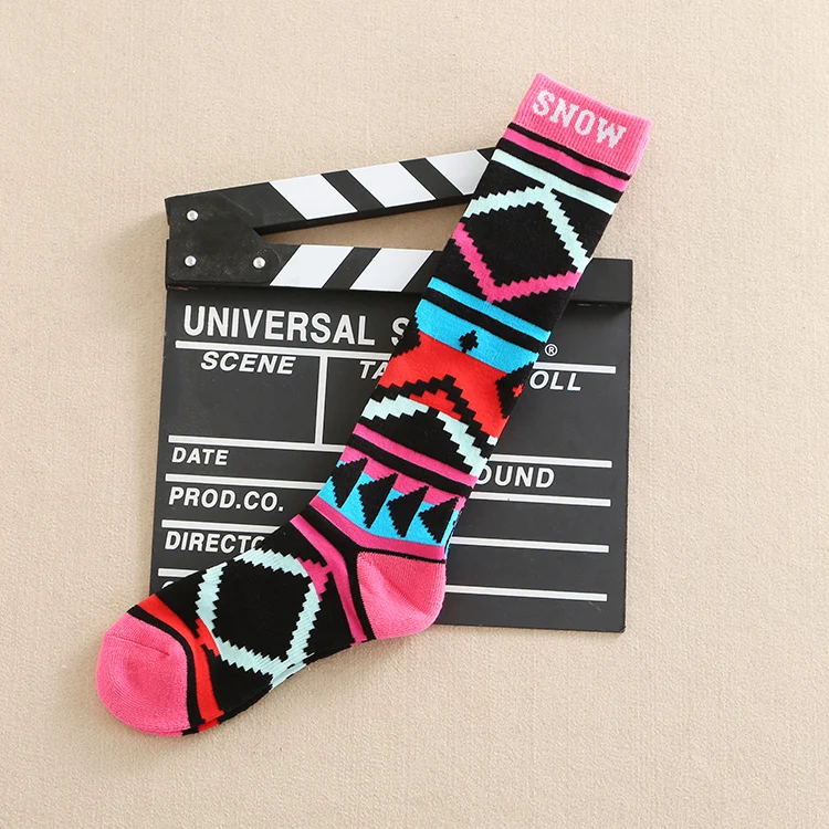 

Ski Socks Women and Men Brands Winter Warm Thermal Outdoor Running Sports Cycling Thermosocks Leg Warmer Skiing Snowboard Socks