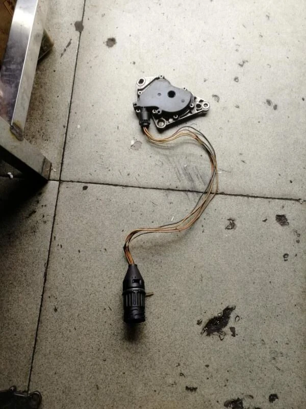 00 01 002 03 BMW X5 Z8 5 7 RANGE NEUTRAL SAFETY SWITCH OEM 0501319142