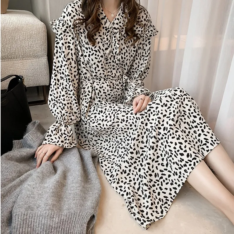 

Fashion 2019 Women Casual V-Neck Plus Size Dresses Fashion Loose Flare Long Sleeve A-Line Dress Lace Up Chiffon Print Dress