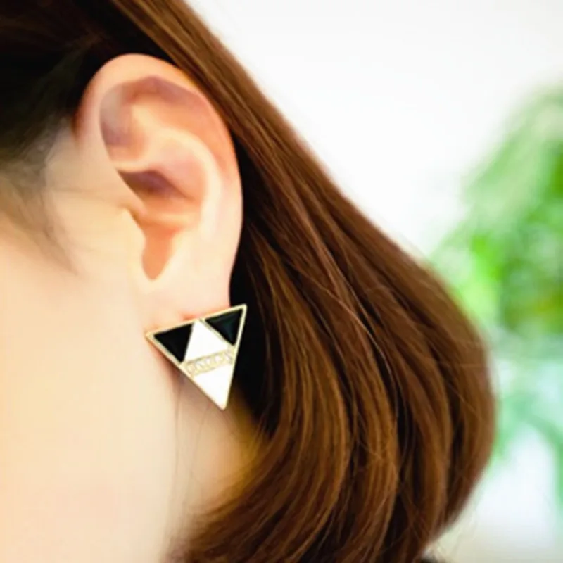 

Mini order $1 ) European and American trade jewelry fashion earrings wild triangle 4ED266