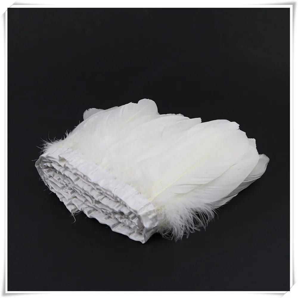 1 white goose feather fringe 2