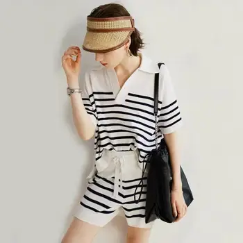 

In the summer of 2020 the new striped suit striped T-shirt + knitted suits