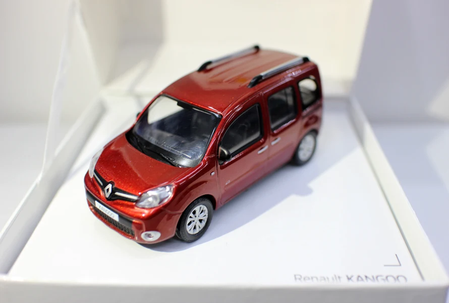 Оригинальная фабричная 1:43 RENAULT KANGOO игрушечная машинка из сплава, игрушки для детей, литая модель автомобиля, подарок на день рождения