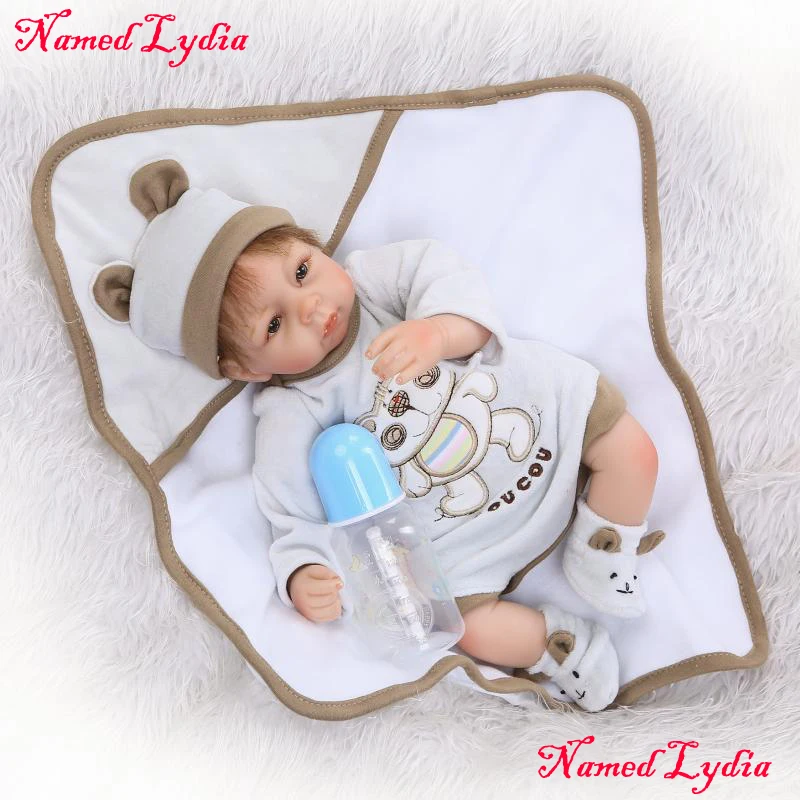 

Realistic 40cm handmade Reborn Babies Silicone Dolls cloth body bebe ailve Toddler fashion toy kids birthday brinquedos gifts