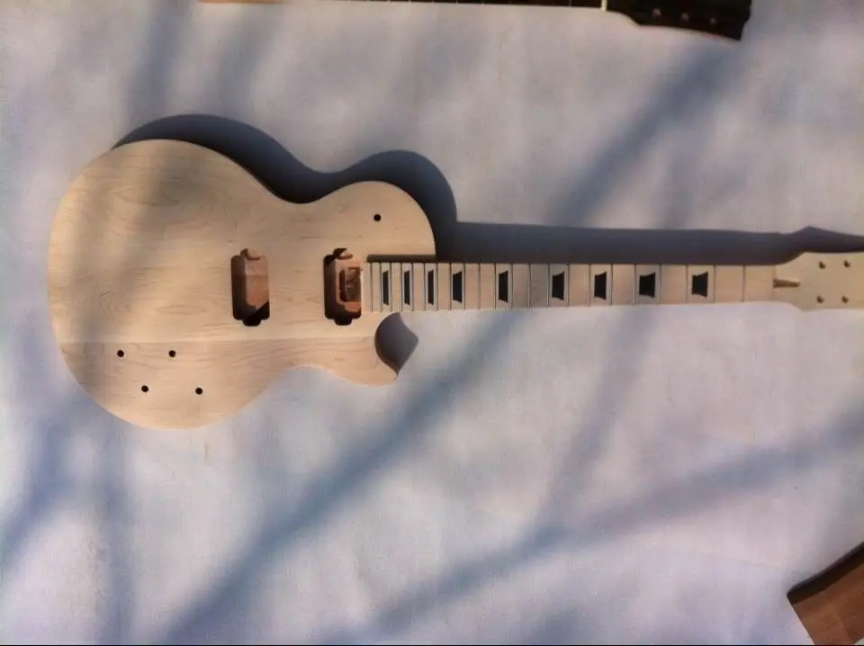 03242 top grade Unfinished electric guitar body with neck Excellent