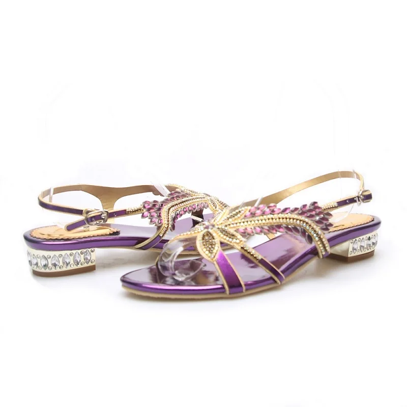 Женские босоножки с золотыми стразами Летняя обувь на низком каблуке, большие размеры 43, 44 вечерние босоножки с ремешком на лодыжке, черный, фиолетовый цвет, INDACO