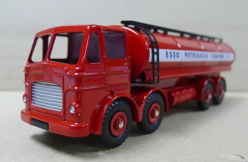 Танкер Atlas Dinky UK 943 LEYLAND танкер ESSO литые игрушки 942 FODEN REGENT 1:43|Наземный транспорт| |