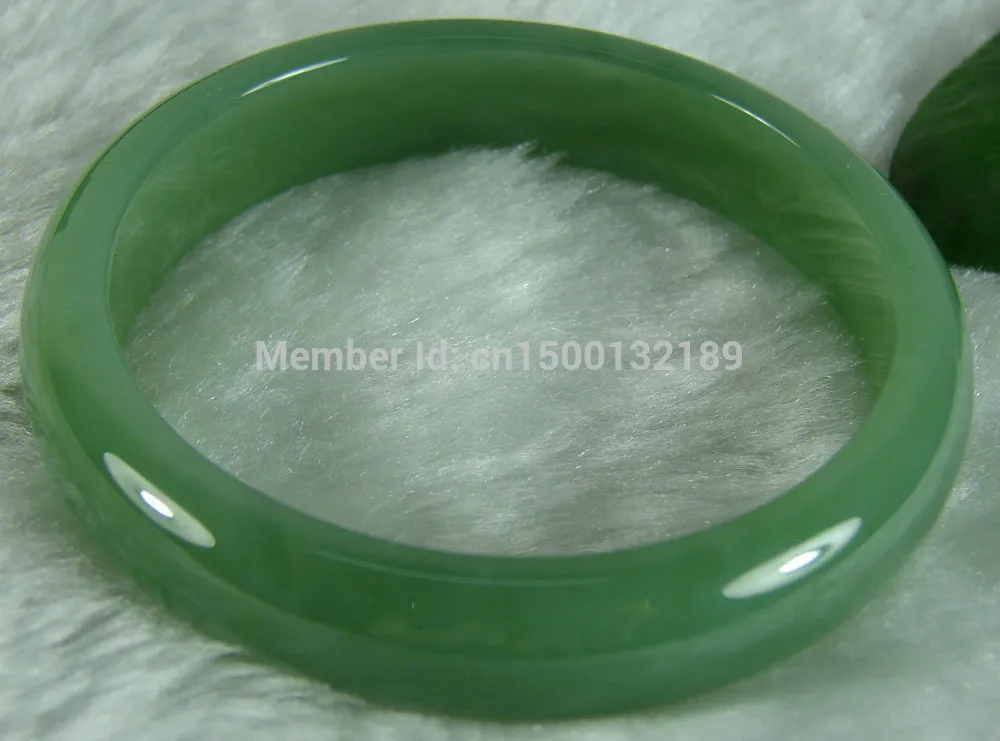 

xd 00232 Certified Natural Green Chinese Hetian Nephrite Jade Bangle Bracelet 59MM (A0502)