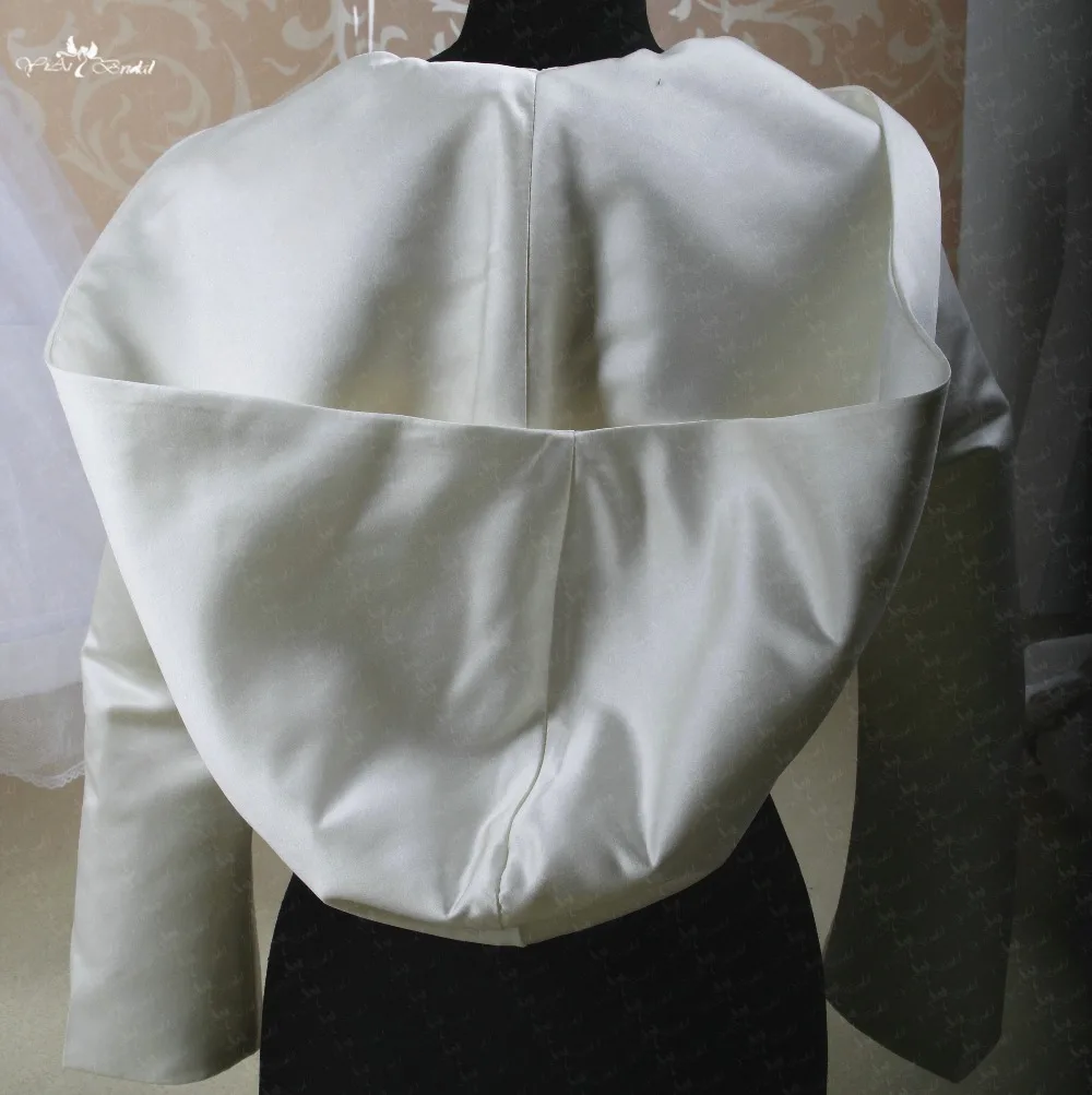 RSJ61 satin cloak