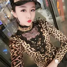 Весенние сексуальные ажурные кружевные лоскутные леопардовые атласные футболки женские модные драгоценные камни атласные топы Работа бисером сексуальные леопардовые Топы