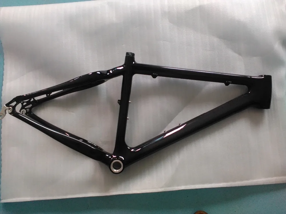 

DAIRS carbon 26er MTB frame BSA 26er Mountain Bikes 3k glossy Bowl group 41.8mm T700 carbon MTB 26er frame carbon MTB frame