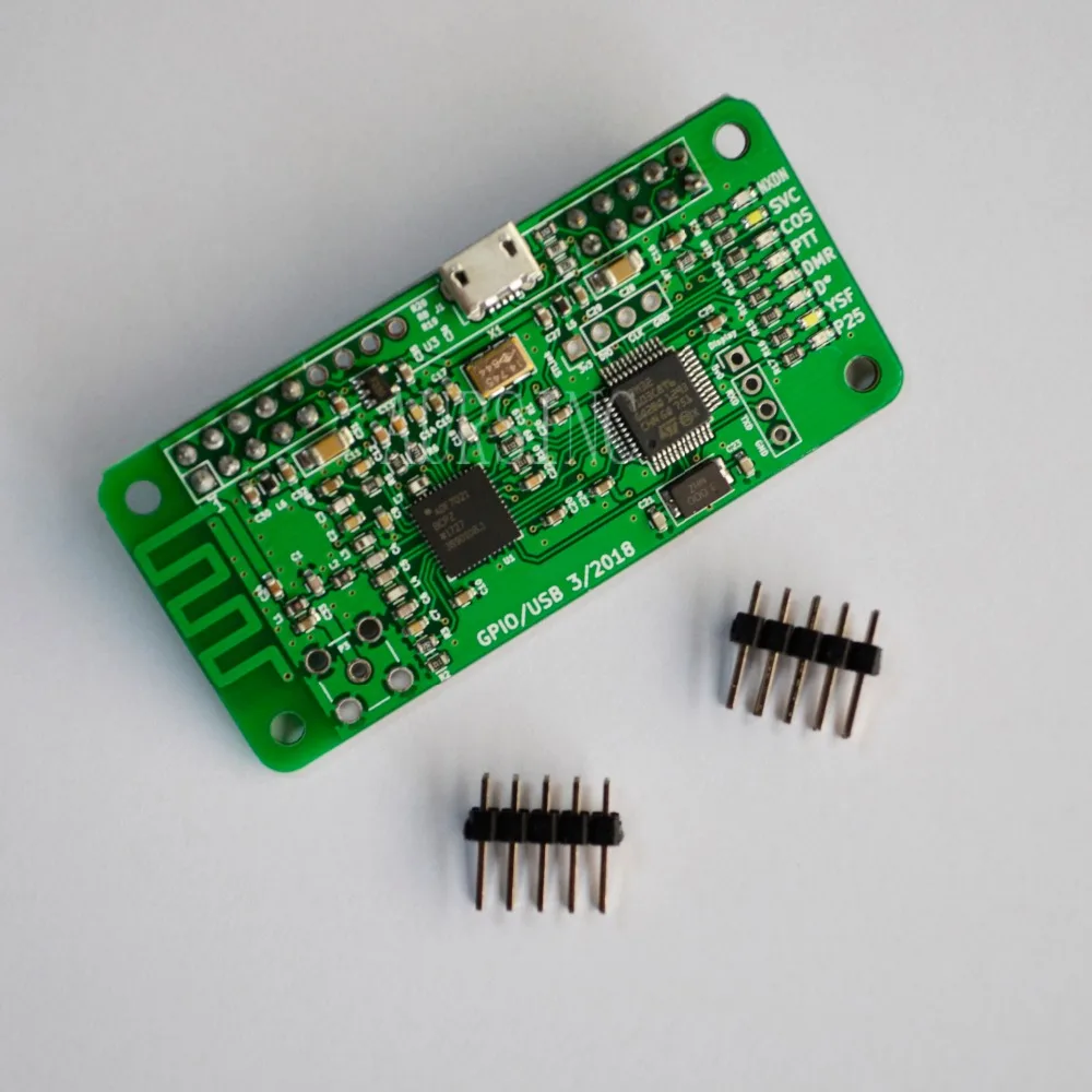 

UHF+VHF MMDVM hotspot Support P25 DMR YSF NXDN with USB interface Built-in antenna for Digital Ham Radio