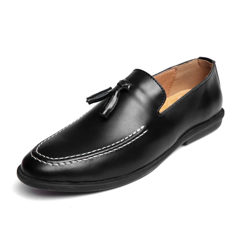 

Men Genuine Leather Shoes Slip on Black White Sneakers Real Leather Loafers Mens Moccasins Footwear Fashion Designer Shoes