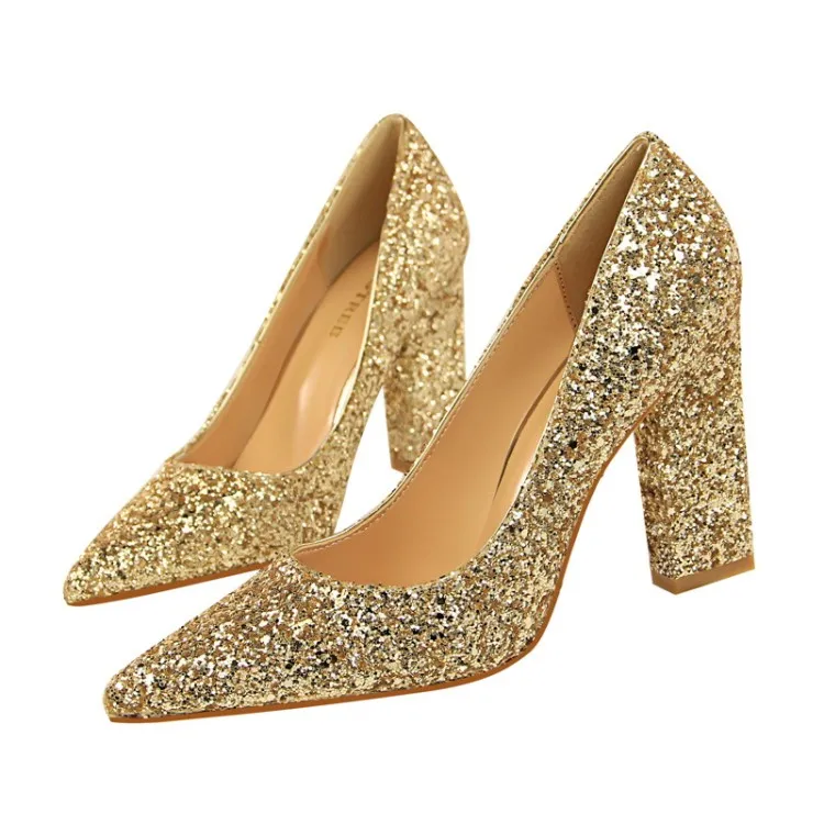 closed in block heels