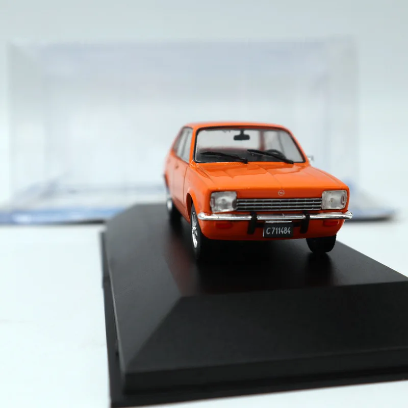 Алтая 1:43 IXO Opel K 180 1974 литья под давлением миниатюрные игрушечные машинки, коллекция моделек