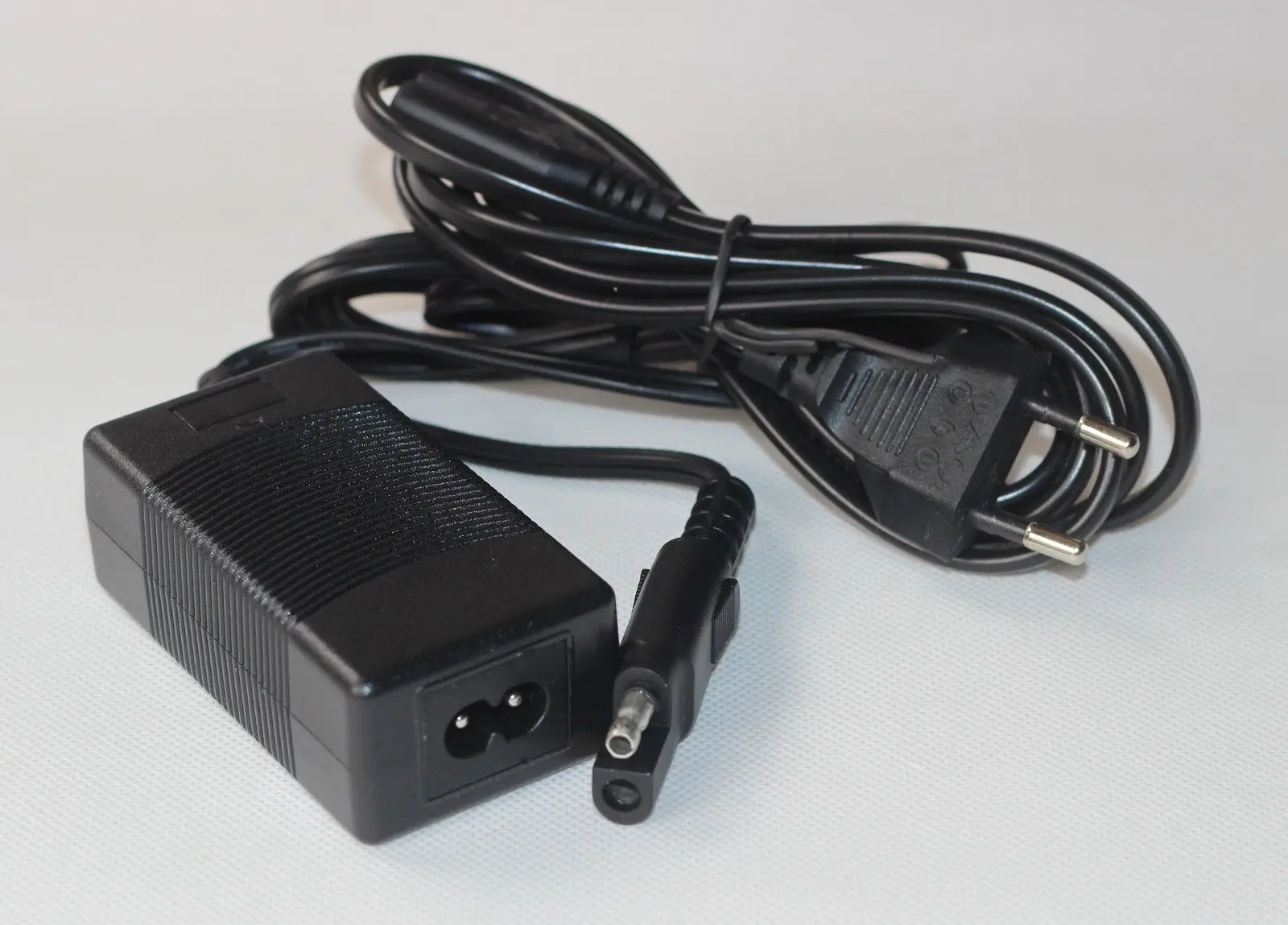 Зарядное устройство адаптер для Topcon gps HiPer или HiPer Lite подключены к SAE 2-контактный разъем