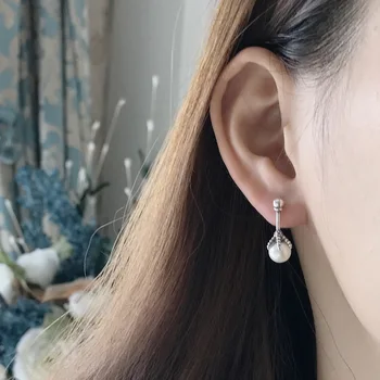 

925 pure Tremella nail, female personality, six claw pearl studs, Korean Fashion Earrings accessories