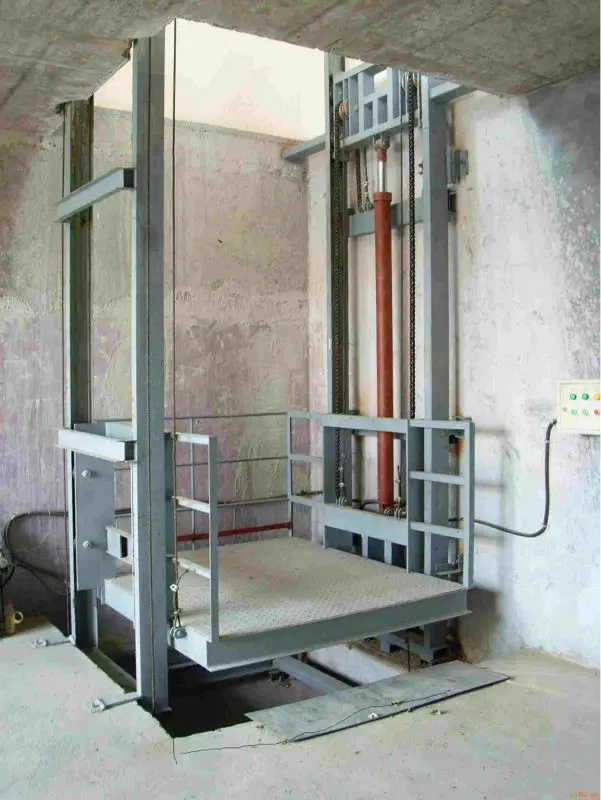 chain lift on site