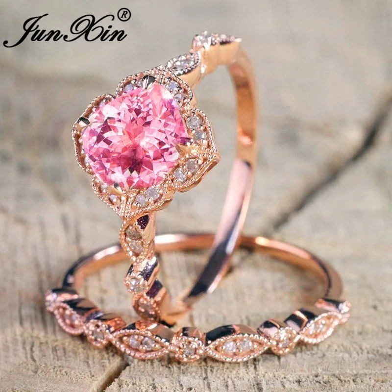 

JUNXIN 2pcs/Set Female Cute Pink Stone Wedding Ring Sets For Women 18KT Rose Gold Filled Square Zircon Stackable Joint Midi Ring