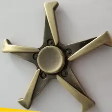 Вращающийся металлический взрыв цинковый сплав Покрытие Спиннер металлический декомпрессия гироскопа спиральный игрушечное оружие