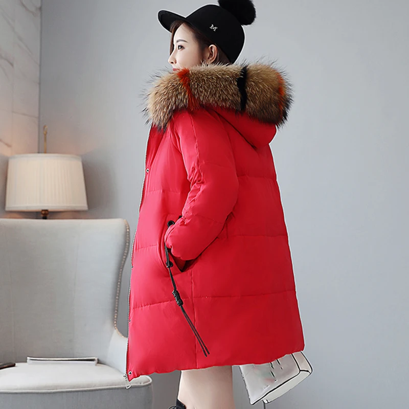 photo De Capuche Manteau Vers Parkas rouge Fourrure Blanc Col Grand Marque Femme Color À Chaud Canard Qualité Bas Veste Beige Duvet noir 2018 Mode Bonne Le D'hiver nN0wvm8