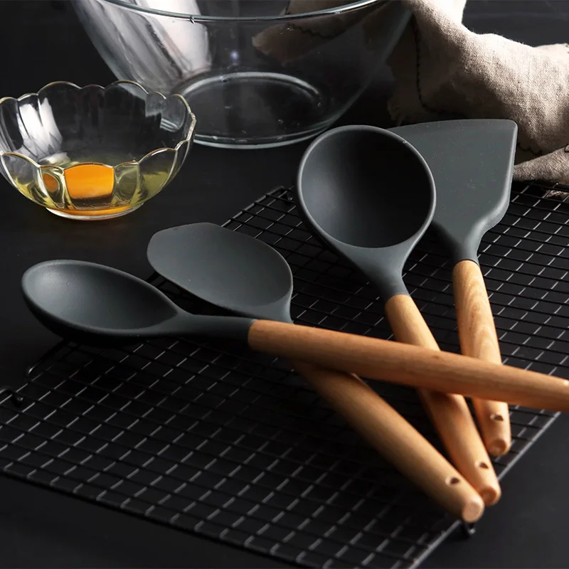 Silicone Spatula Heat-resistant Soup Spoon Non-stick Special Cooking Shovel Kitchen Tools Silicone Spatula Heat-resistant Soup Spoon Non-stick Special Cooking Shovel Kitchen Tools