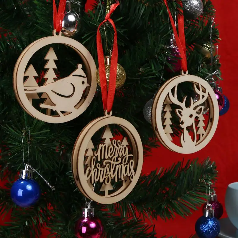 новогодний шрек из фонеры. новогодние шары из дерева. новогодние шарики из дерева. деревянные новогодние шары. новогодние шарики из дерева.