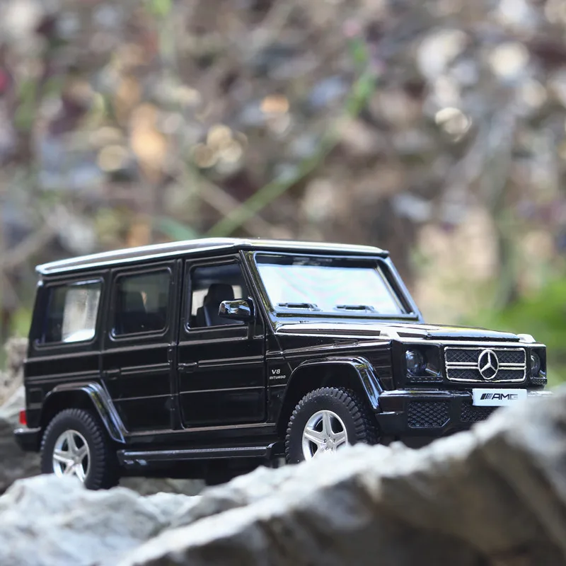 Модель автомобиля Лицензионная модель CH554991 G Class SUV DieCasts для маленького 5 дюймов 2