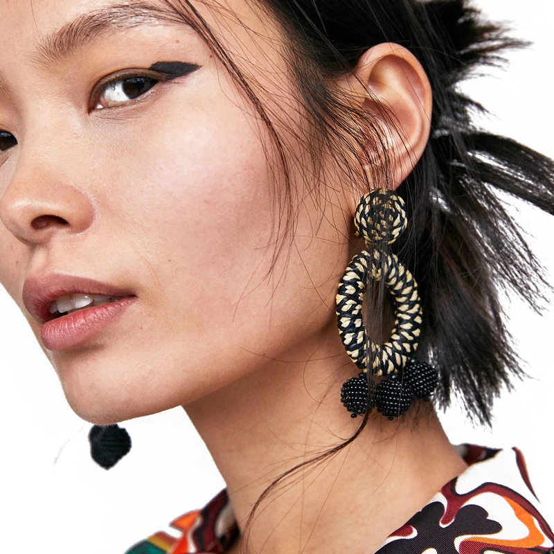 

Vodeshanliwen New za Nylon Weave Big Earrings For Women 2018 Bohemian Pom Pom Statement Dangle Earrings Accessories Wholesale