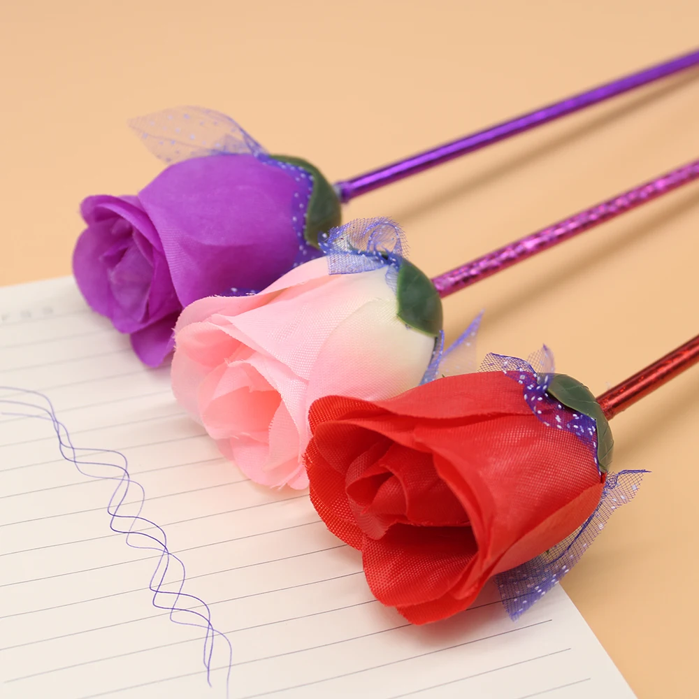 

3Pcs/Set of New Artificial Rose Ballpoint Pen Valentine's Day Gift Couple Rose Decorative Table Ballpoint Pen