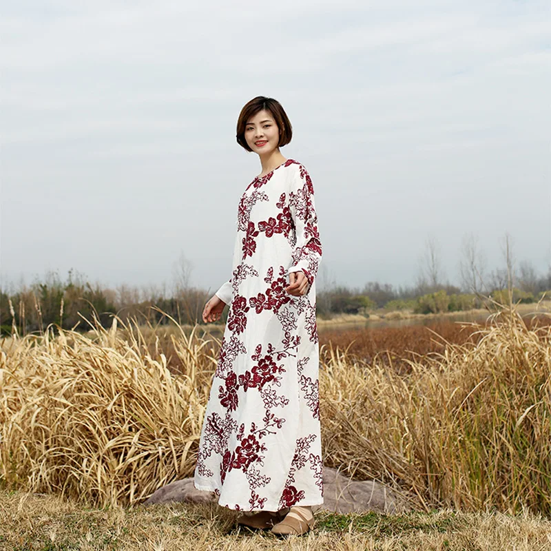 

new Women's clothing Restoring ancient ways The embroidery Pure cotton Long Round collar China Long sleeve robe