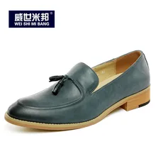 US Size 6 -10 Mens Casual Leather Shoes SLIP-ON Tassel Loafer 4 colors Driving Car Shoes Business Man Pointed Toe Shoes