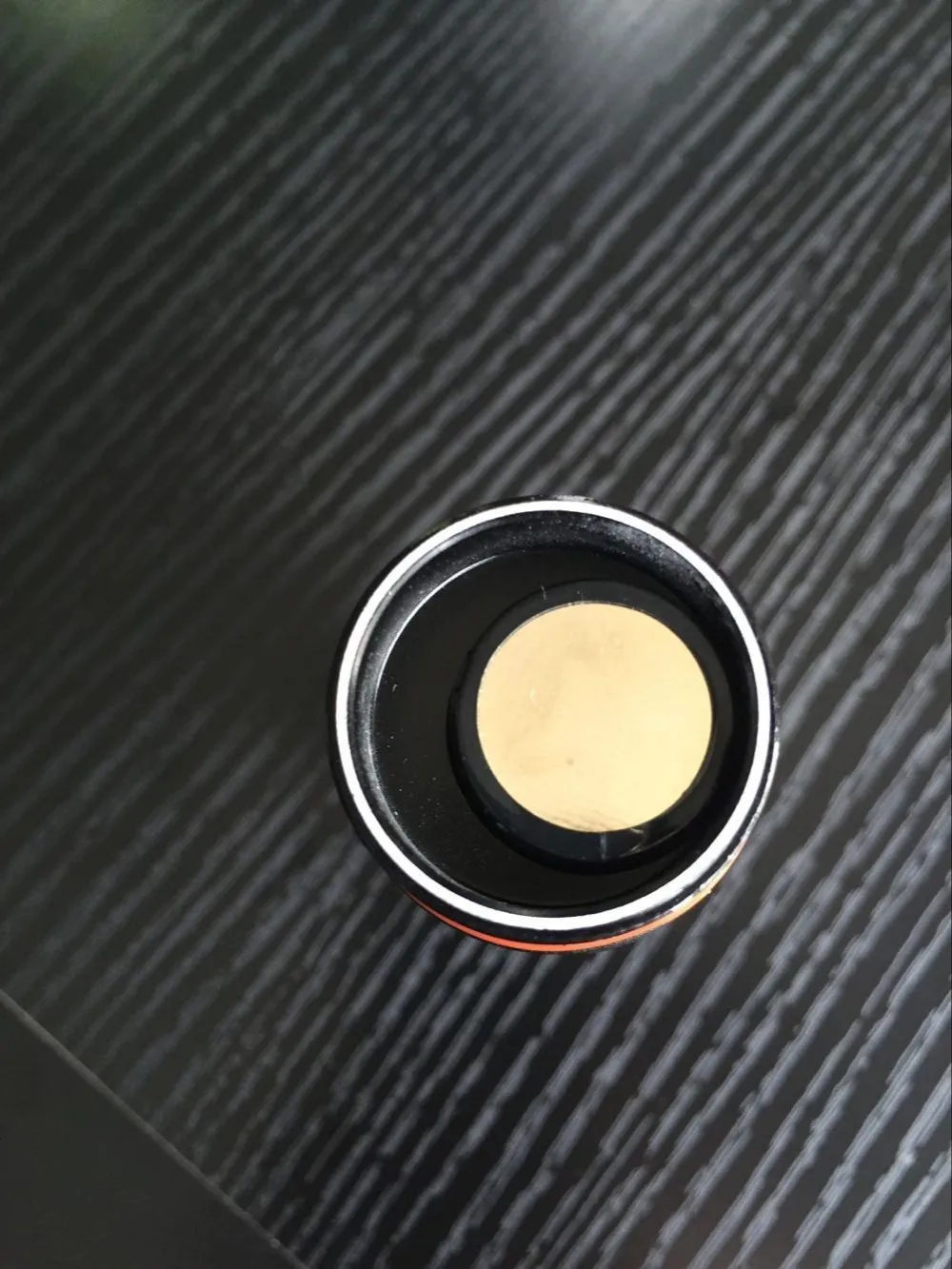 18650 battery inside H01