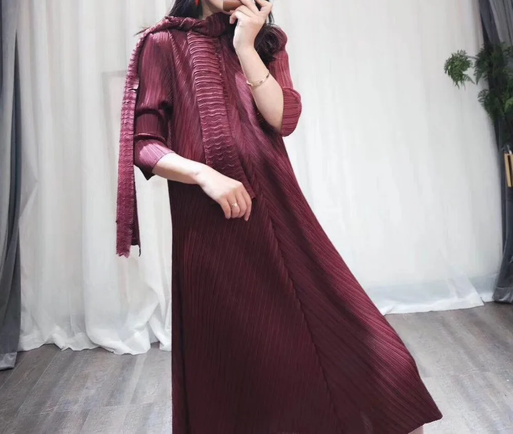 Miyake/ ; модное однотонное платье с круглым вырезом и рукавом на запястье+ шарф